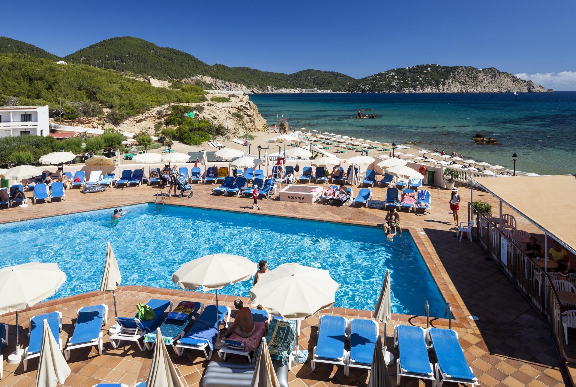 因维萨卡拉布兰卡俱乐部酒店 Playa DPlaya Des Figueral 外观 照片