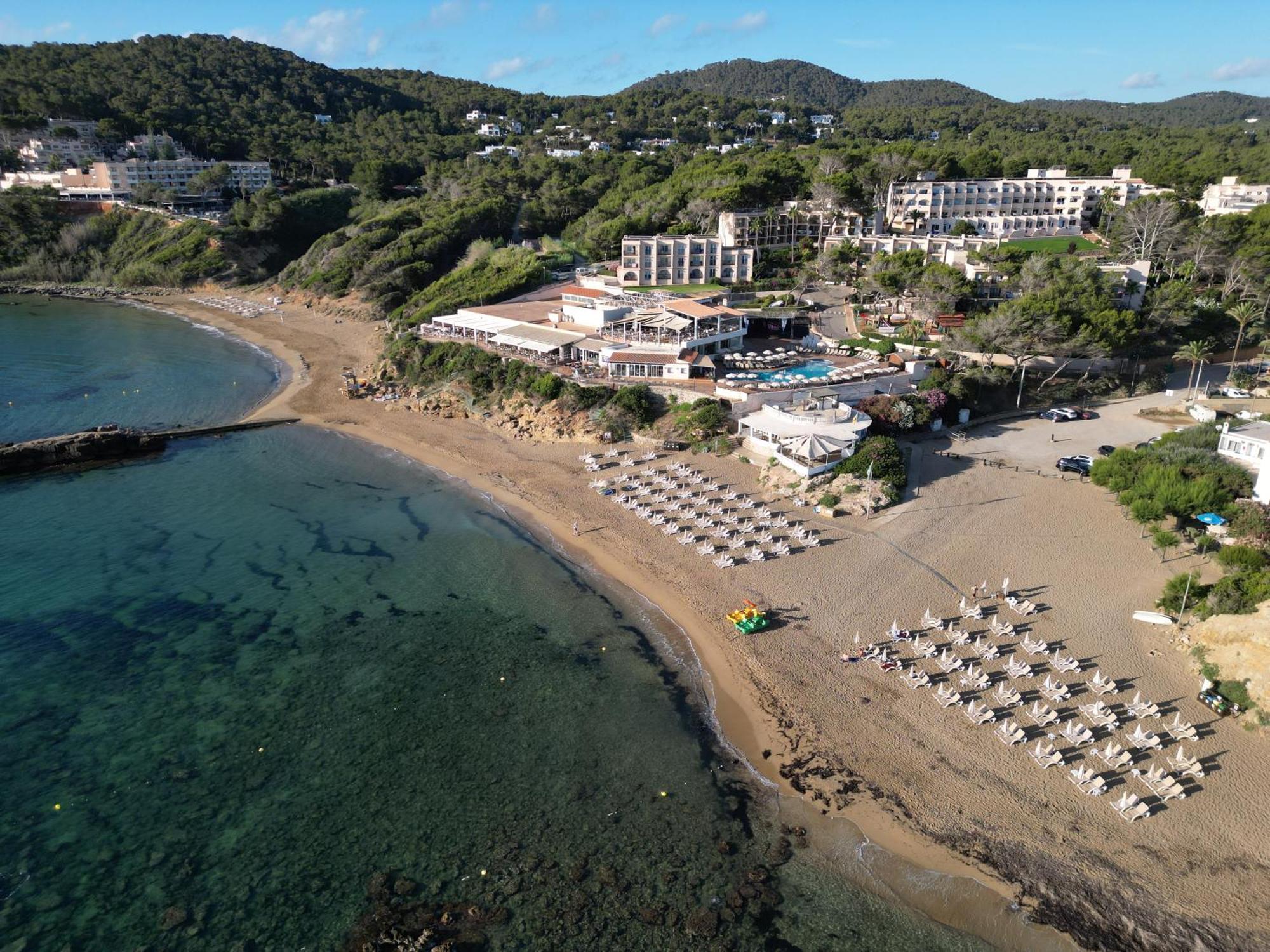 因维萨卡拉布兰卡俱乐部酒店 Playa DPlaya Des Figueral 外观 照片